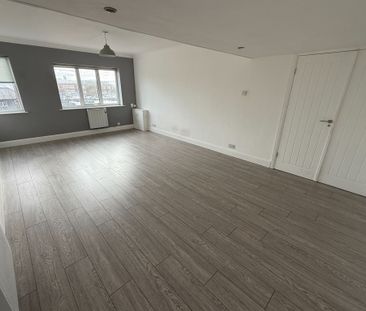 2 bedroom apartment flat/apartment To Let in Preston - Photo 3