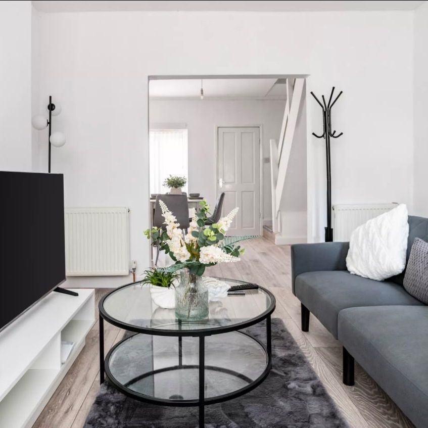 2 Bed Terraced House, Birkenhead, CH42 - Photo 1