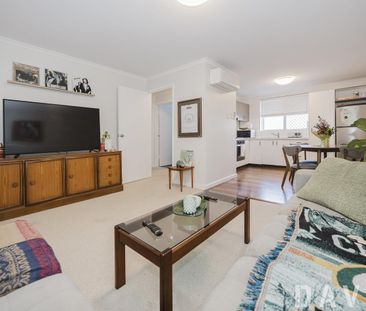 Charming 2-Bedroom Apartment in Prime Daglish Location - Photo 2