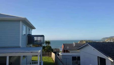 3 Bedroom house with ocean view - Photo 4