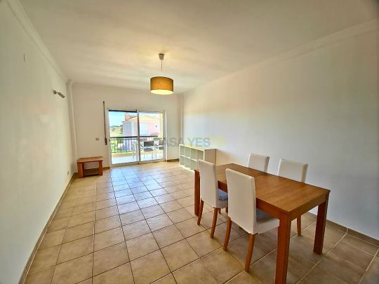 Apartment T2 in Faro (Sé e São Pedro), Faro - Photo 1