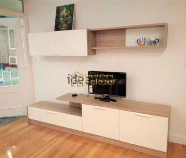 Alquiler de piso en Calle Fernández del Campo - Photo 3