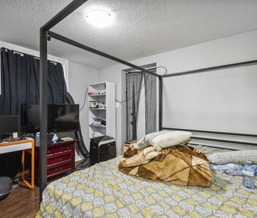 For Lease - 262 Patricia Avenue Unit# 2, Kitchener, Ontario - Photo 5