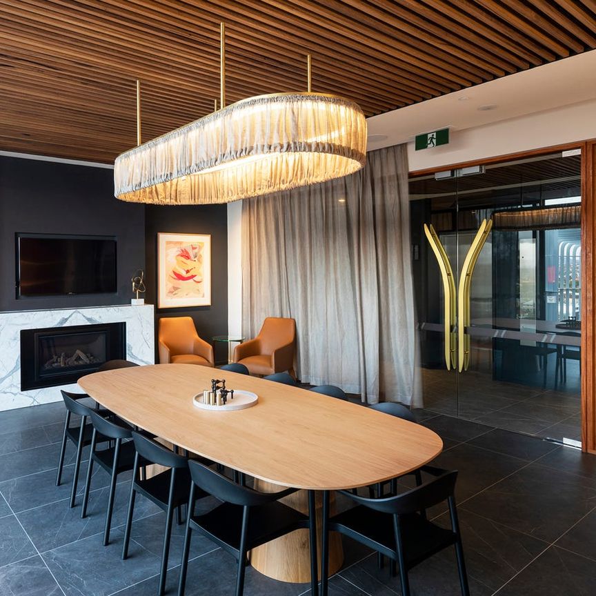 Valencia Residences - Photo 1