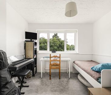 3 bedroom maisonette to rent - Photo 4