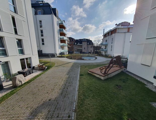 ***Diese große Familienwohnung bietet Ihnen Platz zum Wohfühlen und Ankommen*** - Foto 1