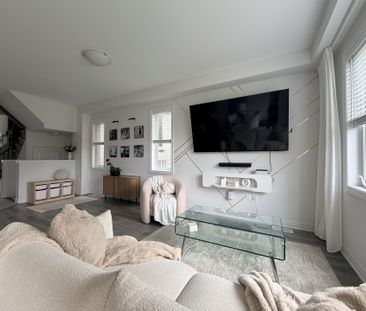 For Lease - 28 Baker Lane, Brant, Ontario - Photo 3