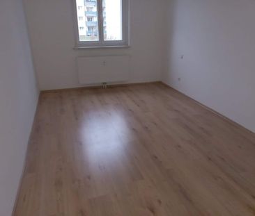 geräumige 3-Raum Wohnung in guter Lage - Foto 3