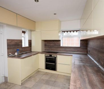 2 bedroom terraced house to rent - Photo 6