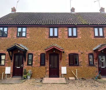 3 bedroom terraced house to rent - Photo 2