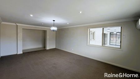 Generous Entertainer's Home - Photo 3
