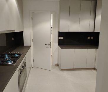 3BED CORNER ALL MASTERS PRIME LOCATION - Photo 2