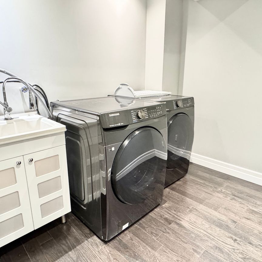 For Lease - 11 Stoyell Drive, Richmond Hill, Ontario - Photo 1