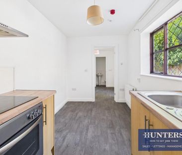 5 bedroom flat to rent - Photo 6