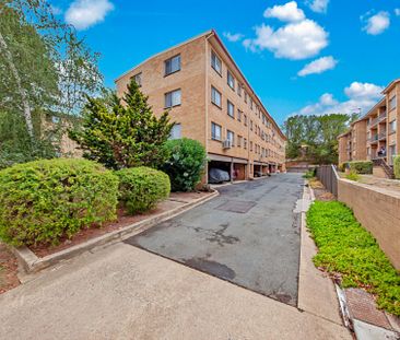 11/46 Trinculo Place, Queanbeyan - Photo 2