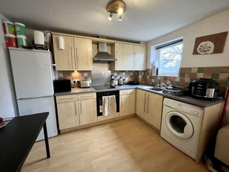 2 bedroom apartment to rent - Photo 5