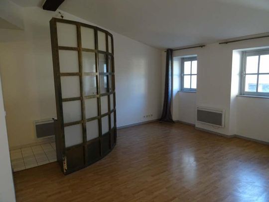 Location Appartement 2 pièces 49m² BORDEAUX 33000 - Photo 1
