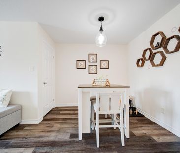 For Lease - 3320 Meadowgate Boulevard Unit# 14, London South, Ontario - Photo 4