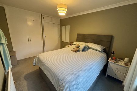 Old Crest Avenue - Photo 3