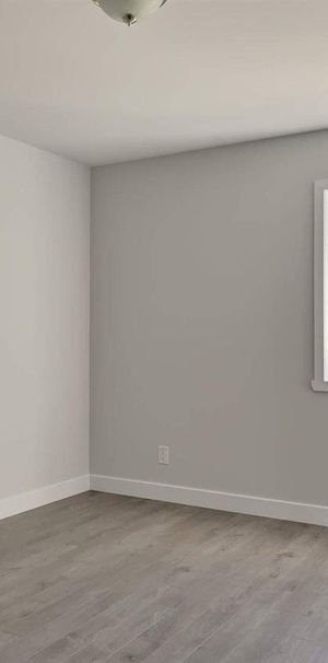 2 CH - 2 SDB - Sherbrooke - $1,600 /mo - Photo 1