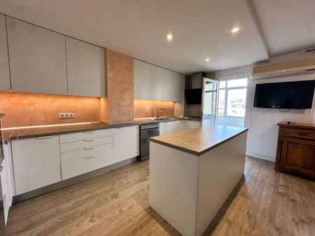 4 room luxury Flat for rent in Palma de Mallorca, Spain - Photo 3