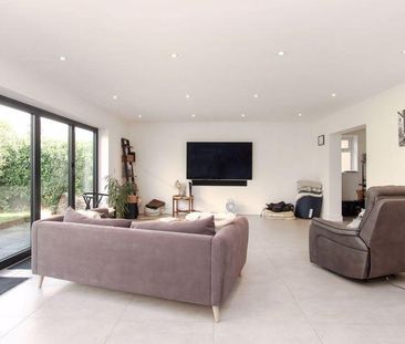 4 bedroom bungalow to rent - Photo 5