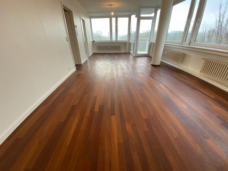 Te Huur 2 slaapkamers Oostende Karel Janssenslaan 3A - Photo 3