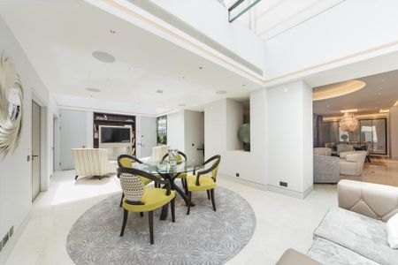 5 bedroom flat to rent - Photo 2