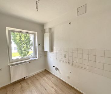 Balkon und Tageslichtbad: renovierte 3-Zimmer-Wohnung frei! - Foto 4