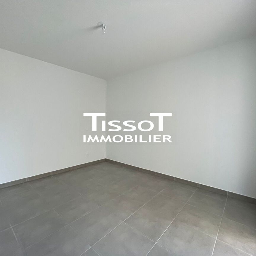 Location Appartement 2 pièces 40m² NIMES 30000 - Photo 1