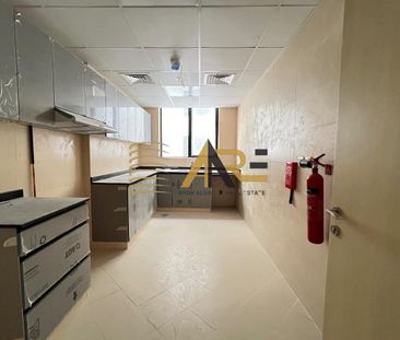 Family Apartment | 1-Bed | Balcony & Wardrobe - Photo 5