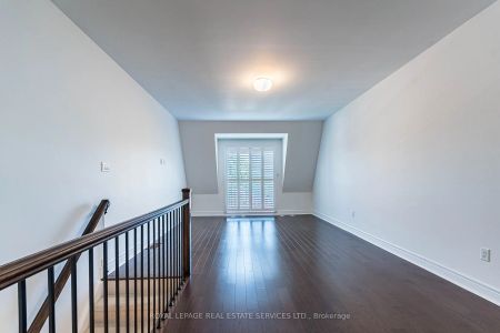 Condo Townhouse For Lease | W9245254 - Photo 5