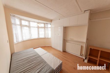 3 bedroom terraced house to rent - Photo 5