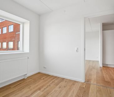 Moderne og lys 2-vær. lejlighed med eksklusiv beliggenhed over Herl... - Foto 6