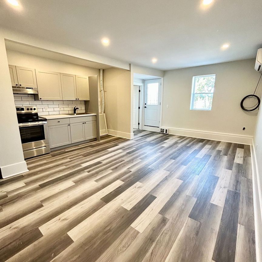 For Lease - 316 Front Street Unit# 2, Belleville, Ontario - Photo 1