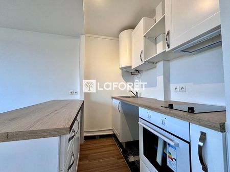 Apartment - Photo 2