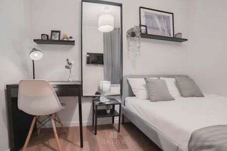 Carrer de Calàbria, Barcelona, Catalonia 08029 - Photo 4