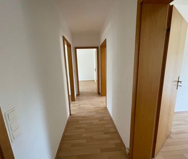 3-Zimmer Wohnung mit Tageslichtbad und Badewanne - Photo 1