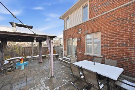 For Lease - 4805 Thomas Alton Boulevard, Burlington, Ontario - Photo 2