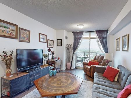 For Lease - 816 Lansdowne Avenue Unit# 1010, Toronto, Ontario - Photo 3