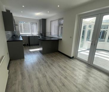 3 bed semi-detached house to rent in Tennyson Avenue, Accrington, BB5 - Photo 2