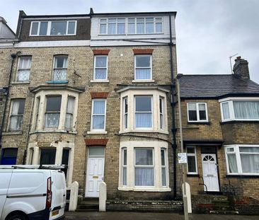 Queens Terrace, Scarborough - Photo 2