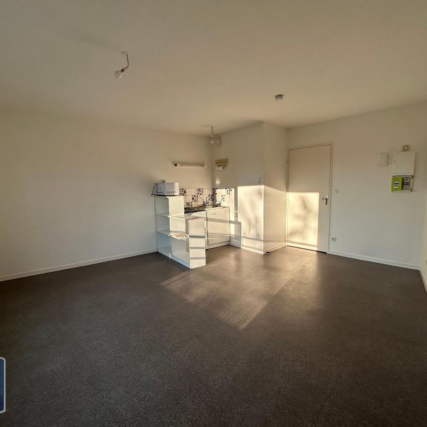 Location Appartement 1 pièce 27m² LE MANS 72000 - Photo 1
