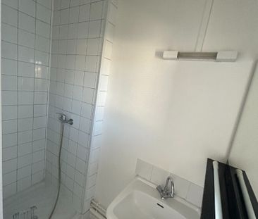 Location Appartement 2 pièces 44m² - Photo 6