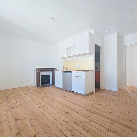Location Appartement 1 pièce 21m² - Photo 4