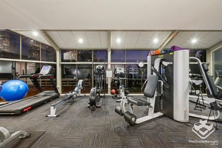 Endless views from Atlantis East - Photo 3