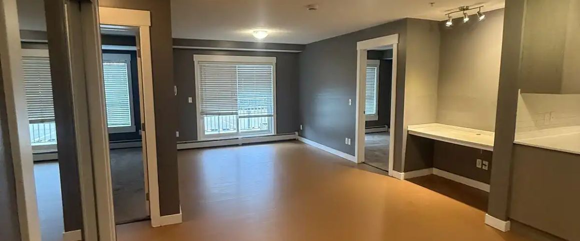 Modern Ground-Floor 2 Bed, 2 Bath Condo — 2 Bedrooms Condo Unit - Photo 1