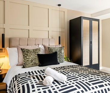 House to rent - Photo 2