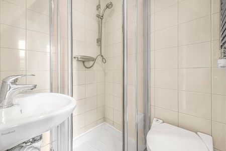 3 Bed Flat, Nassau Street, W1W - Photo 5