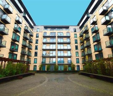 High Street, Slough, SL1 - Photo 4